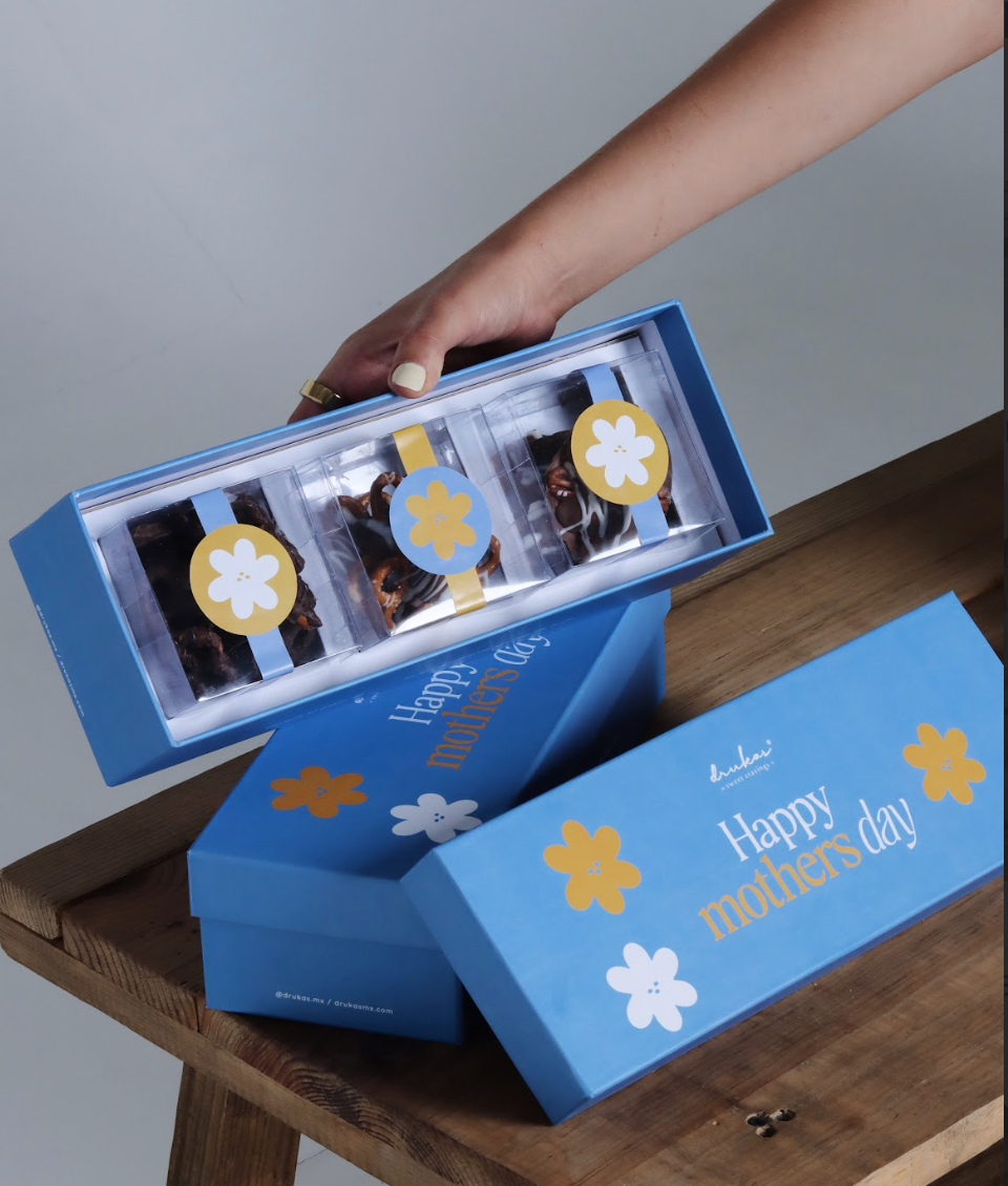 MOTHER'S DAY BOX